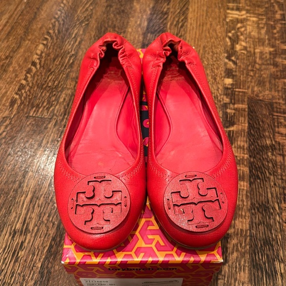 Tory Burch Reva tumbled leather flats - Picture 1 of 5